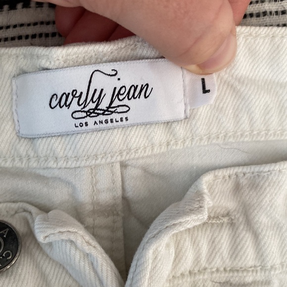 CJLA white Clementine Shorts, size L - Picture 2 of 3